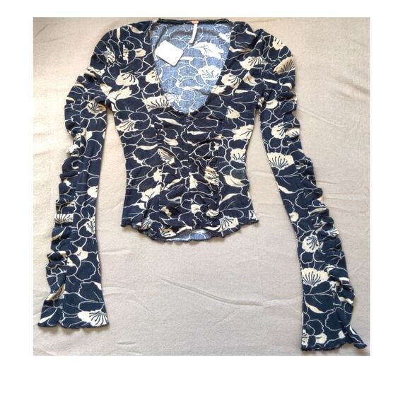 Free People Through the Meadow Floral Top Black XS Ruched Mesh Y2K Whimsigoth - Picture 2 of 8